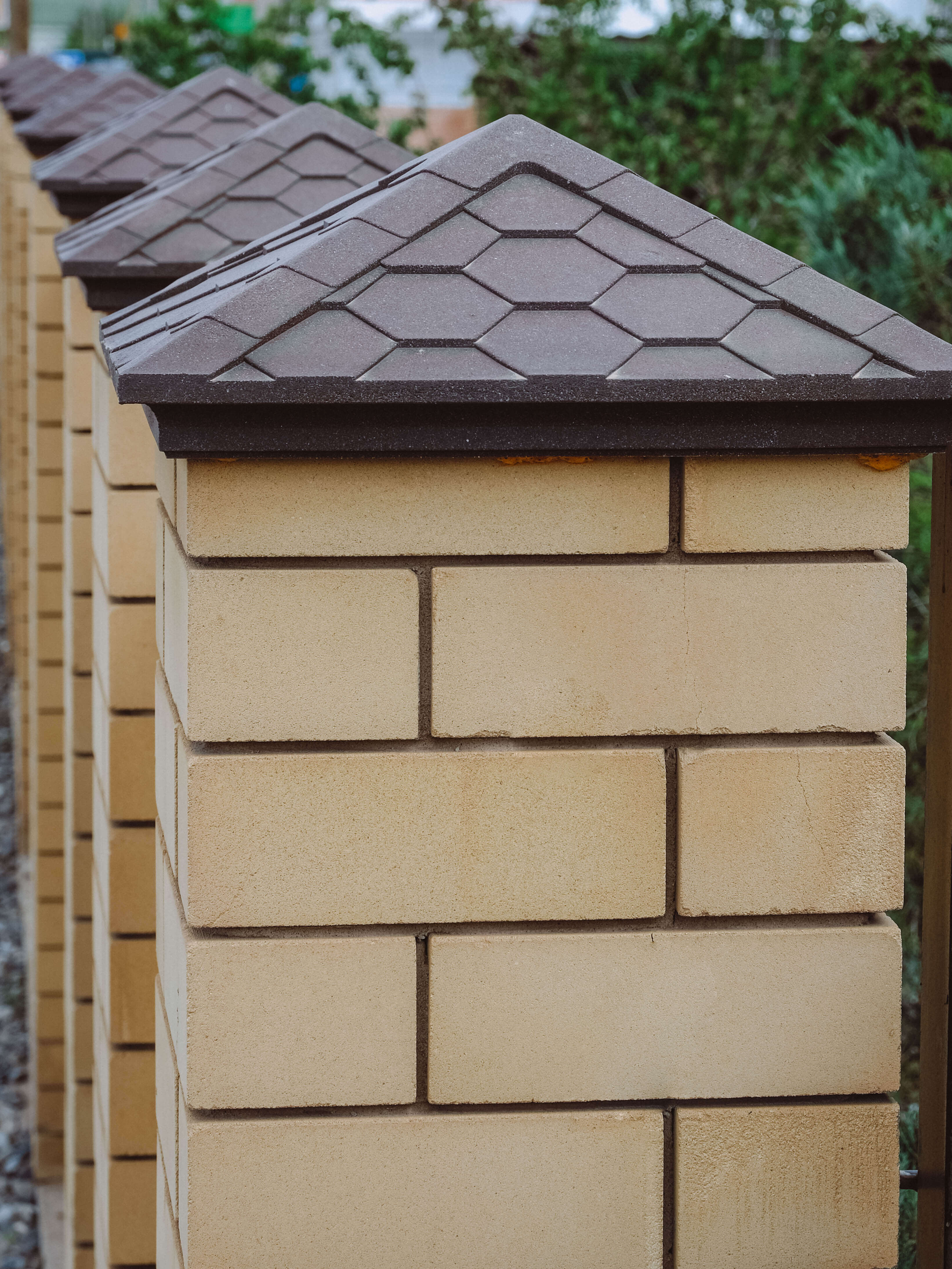 Колпак Zking Эверест Коричневый на столб 1.5х1.5 кирпича (390х390мм) в Кургане фото